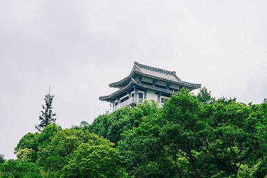 娱美德向腾讯出售《胜利女神》开发商股份：4.35亿元